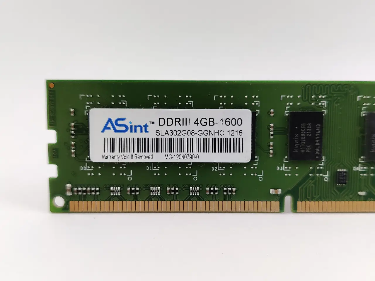 Оперативная память ASint DDR3 4Gb 1600MHz (SLA302G08-GGNHC) б/у